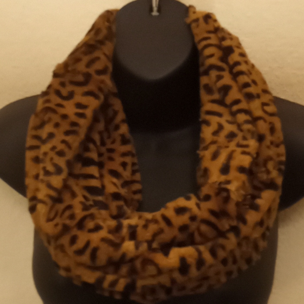Leopard Minky Infinity Scarf - Picture 6 of 15